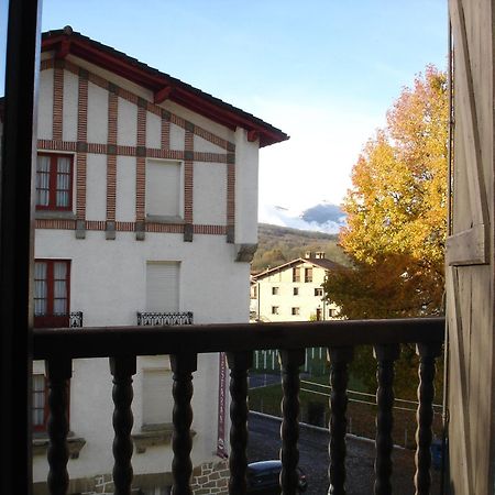 Hostal Ayestaran II Lekunberri Bagian luar foto