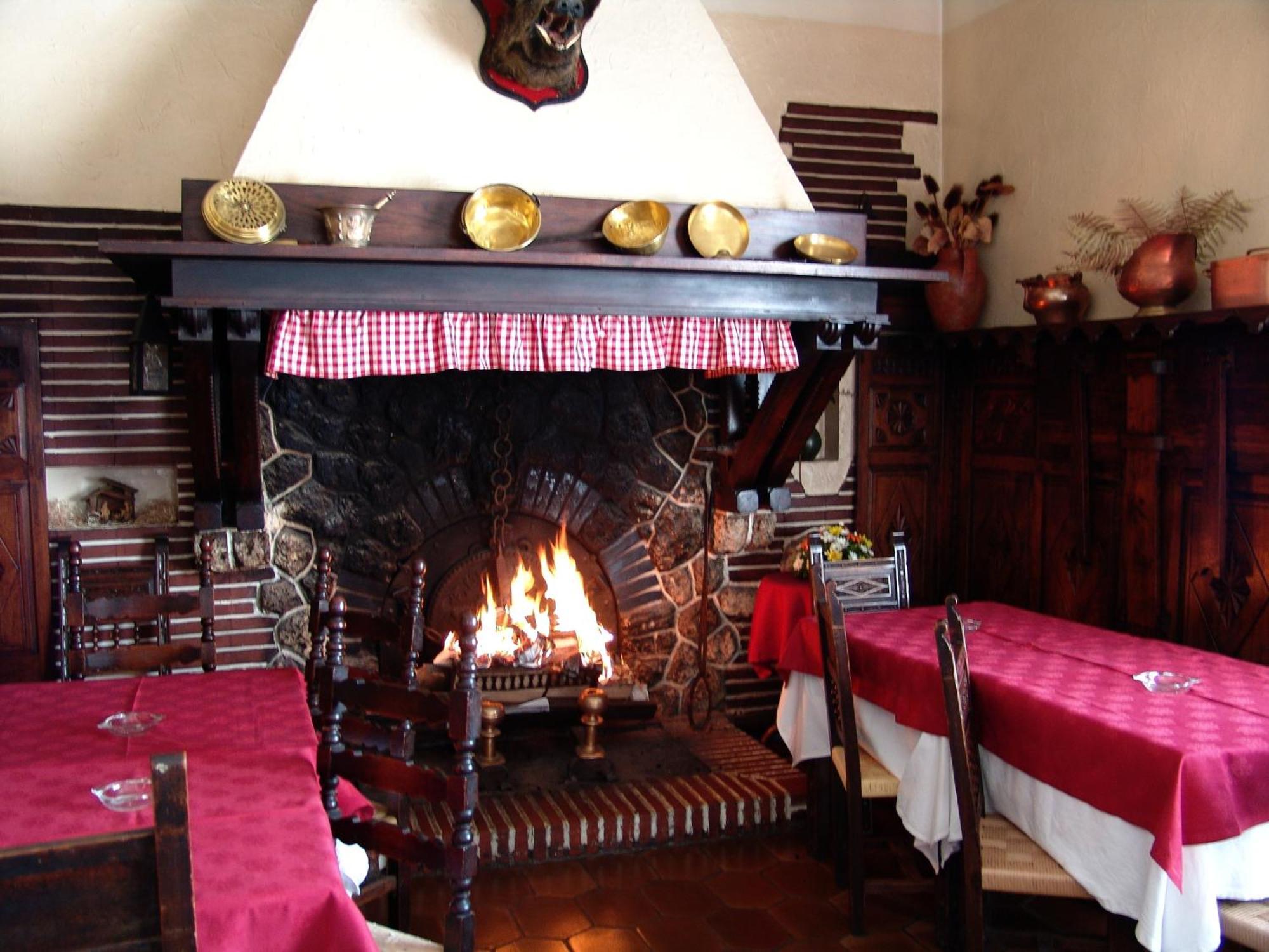 Hostal Ayestaran II Lekunberri Bagian luar foto