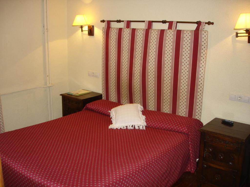 Hostal Ayestaran II Lekunberri Ruang foto
