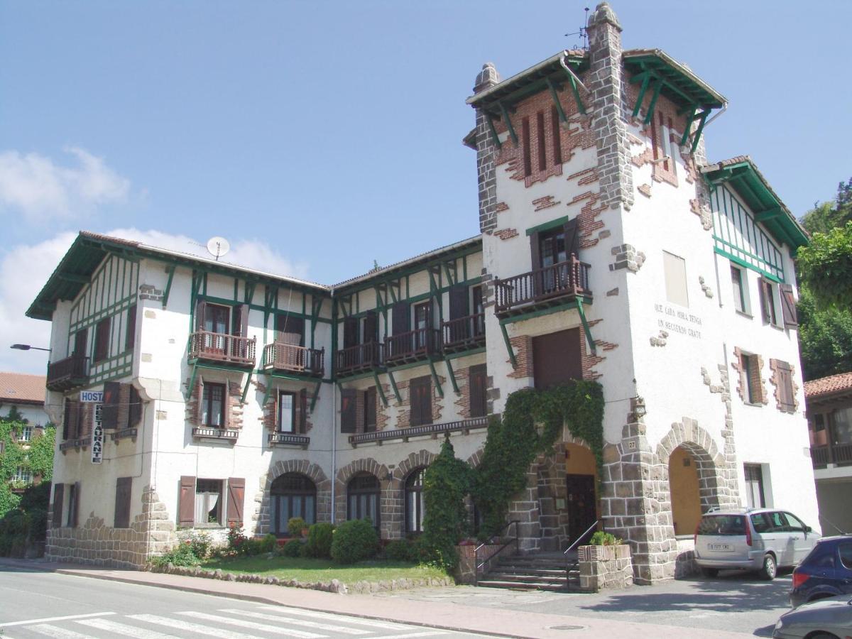 Hostal Ayestaran II Lekunberri Bagian luar foto